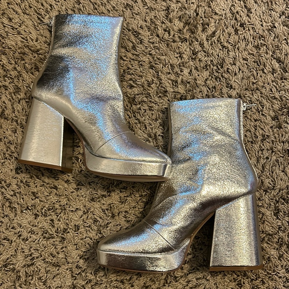 Steve Madden Silver Booties